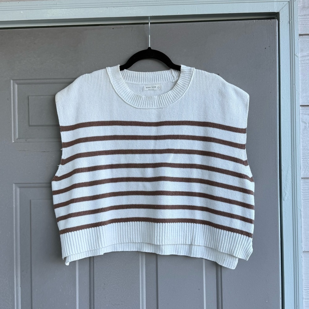 Striped Sleeveless Sweater Vest